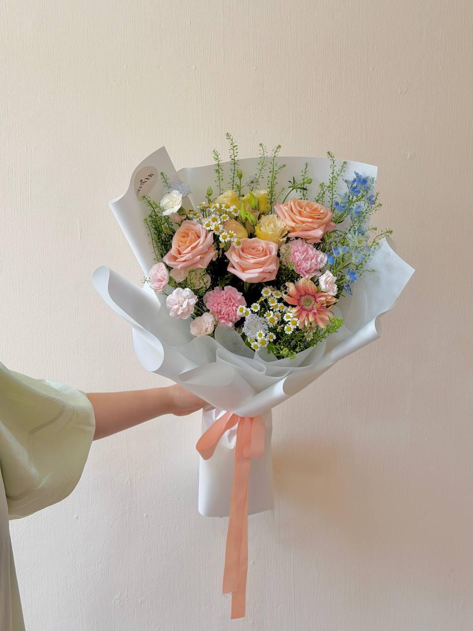Cottage Garden — พีชชมพูแต้มฟ้า หวานละมุนเหมือนสวนหลังบ้าน